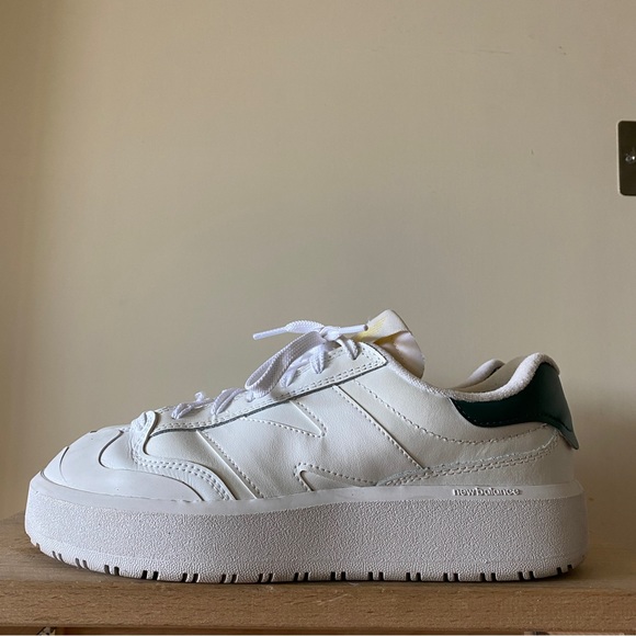 New Balance Sneakers CT302, White, Size 9 - Picture 8 of 10